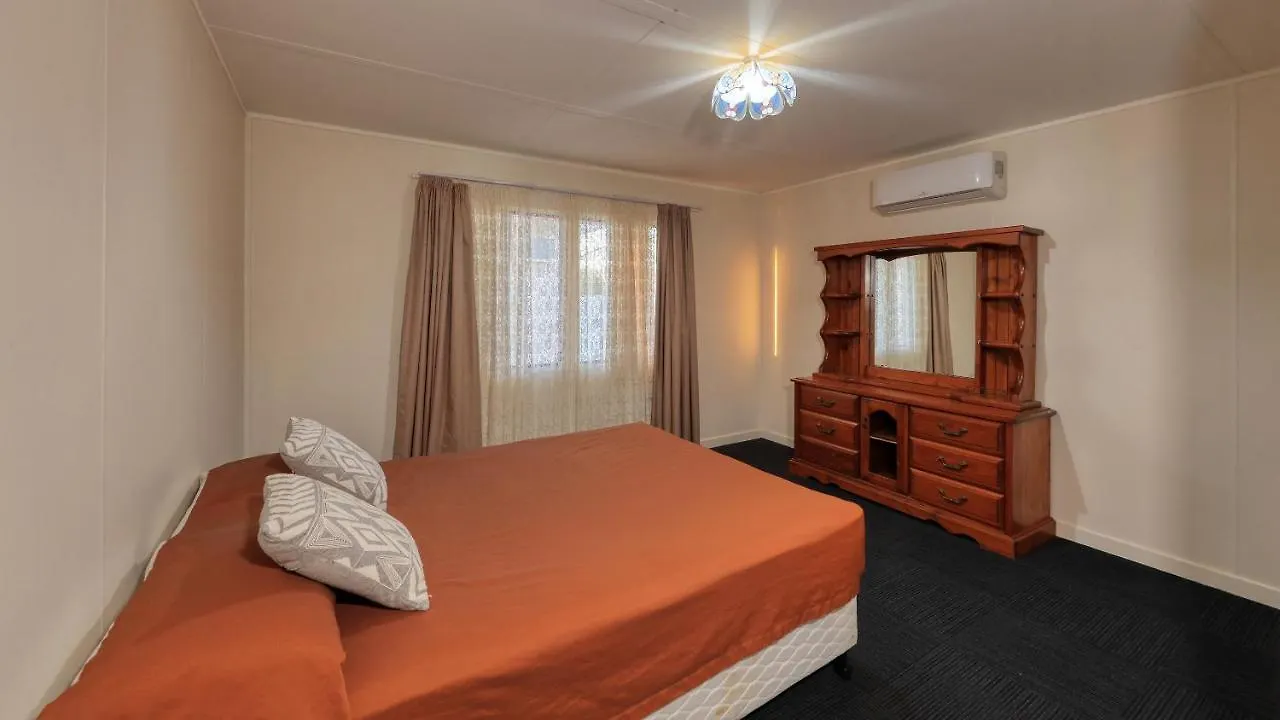 Townview Motel Mount Isa 4*,